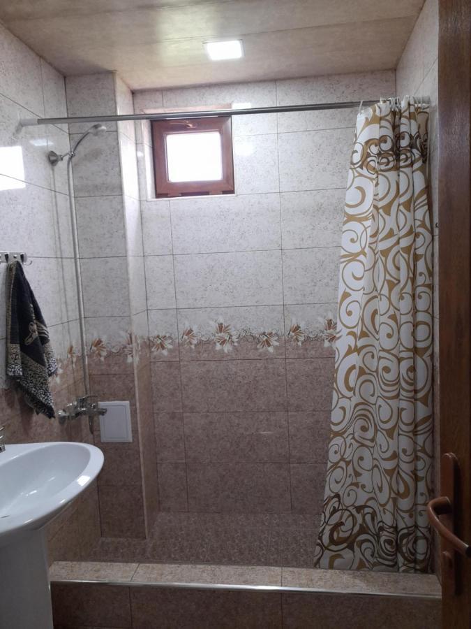 Alex Bnb Татев Екстериор снимка